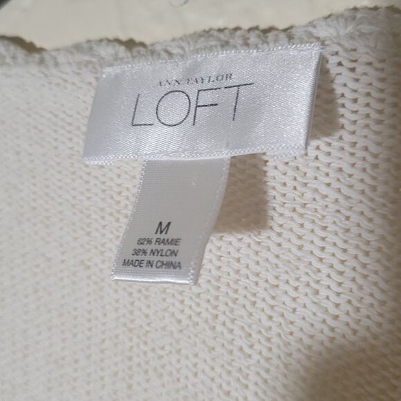 LOFT | Crochet White Cardigan Women M Tie Closure V-Neck Grandmacore Cottage - Picture 3 of 7